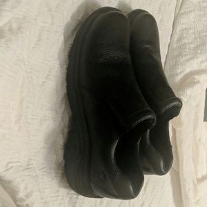 Nurse Mates dove leather nursing shoe 8.5